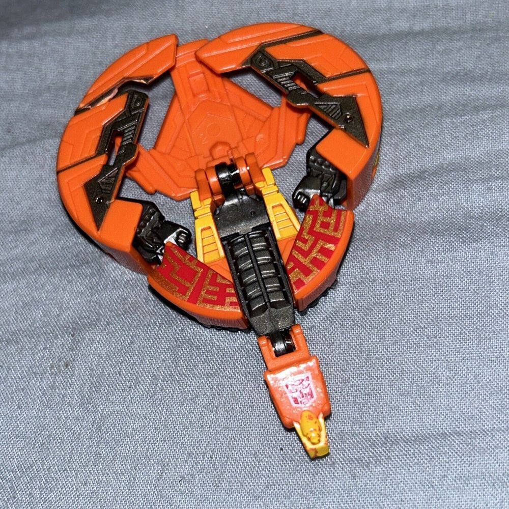 TAKARA‎ TOMY Transformers Generations Autobot Data Disc Figure